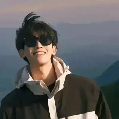 于希月